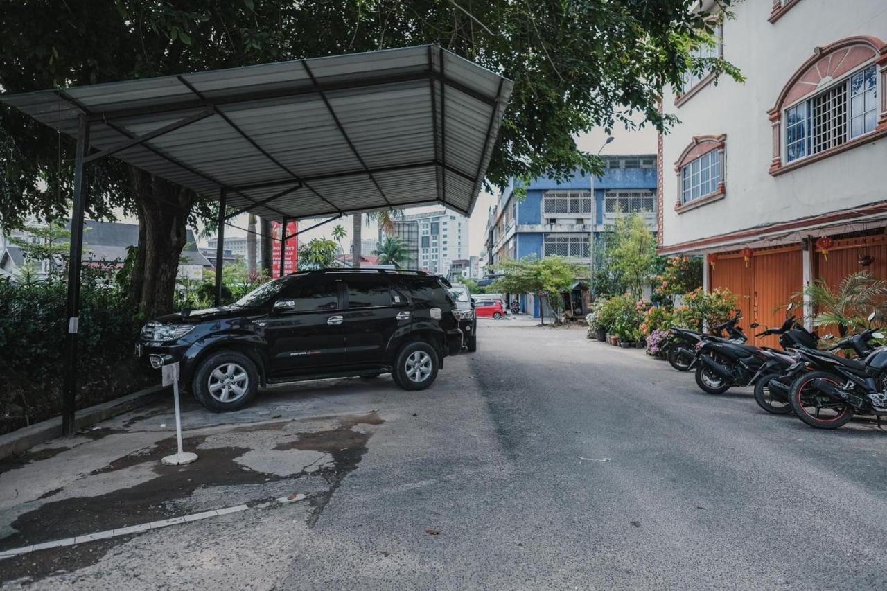 Reddoorz Near Nagoya Hill Mall Batam 5 Exterior foto