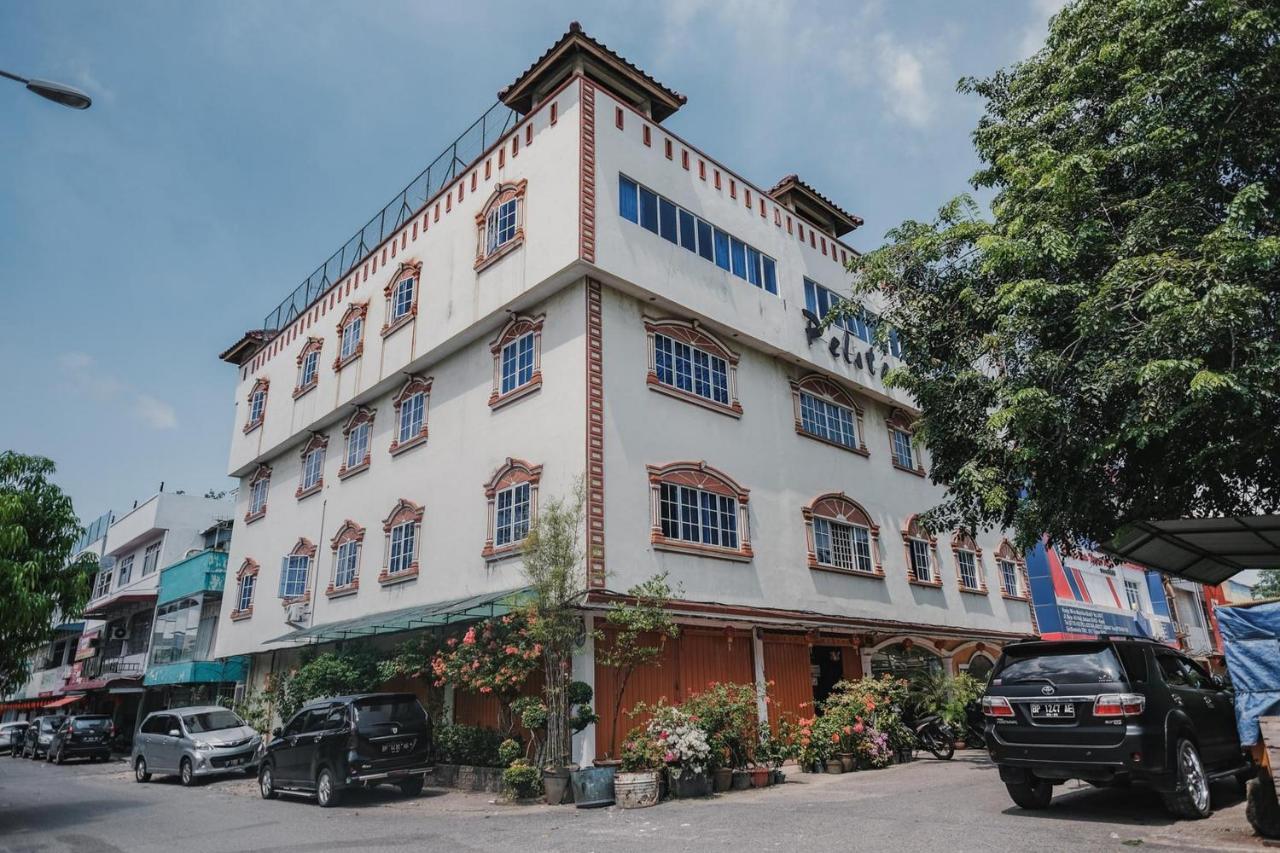 Reddoorz Near Nagoya Hill Mall Batam 5 Exterior foto
