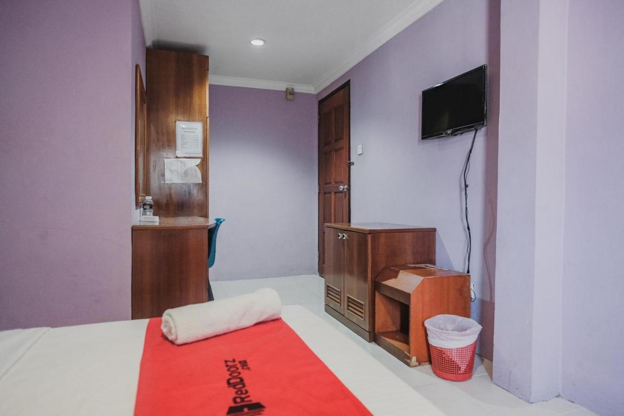 Reddoorz Near Nagoya Hill Mall Batam 5 Exterior foto